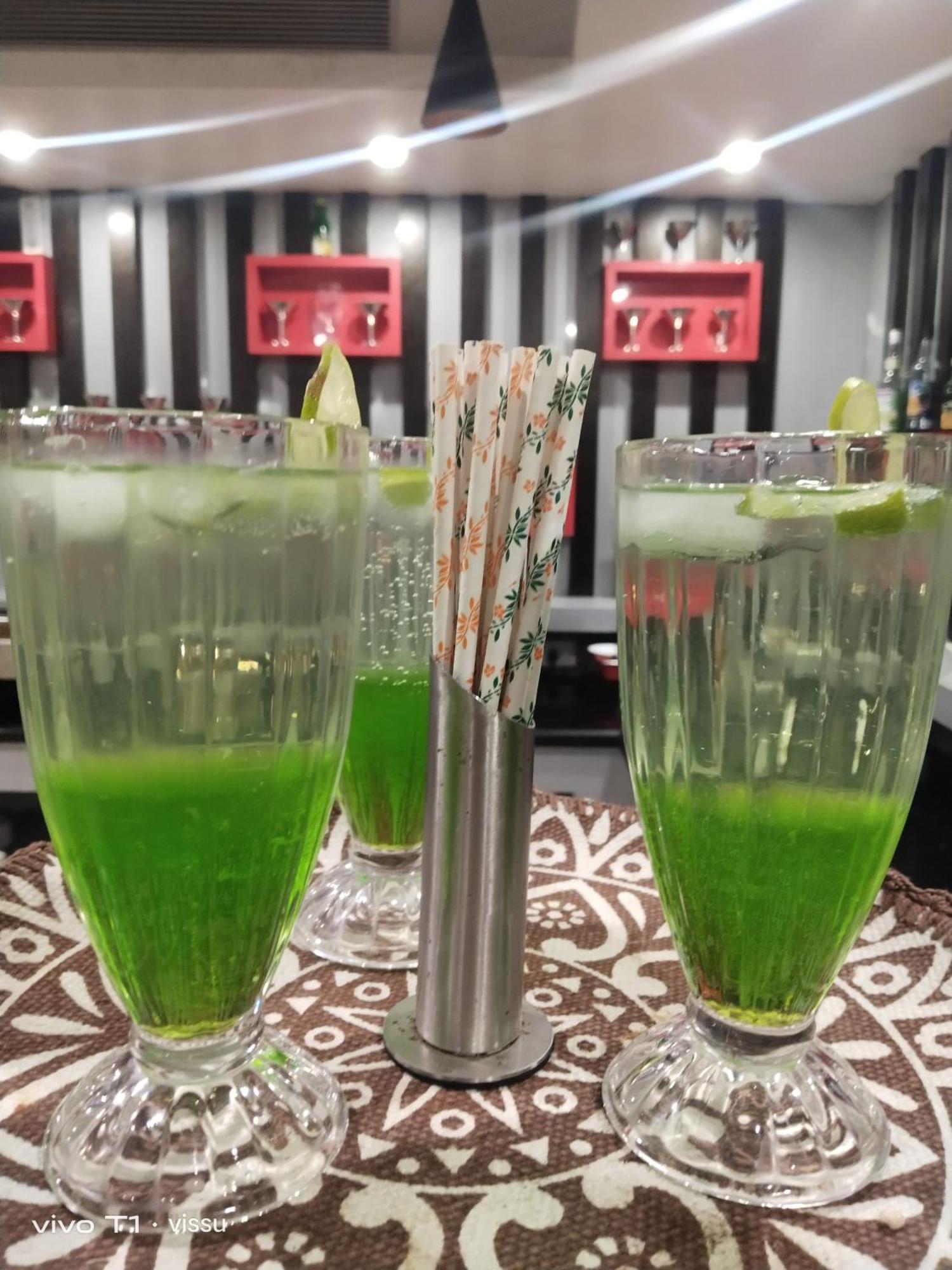Variety Inn Patna  Luaran gambar