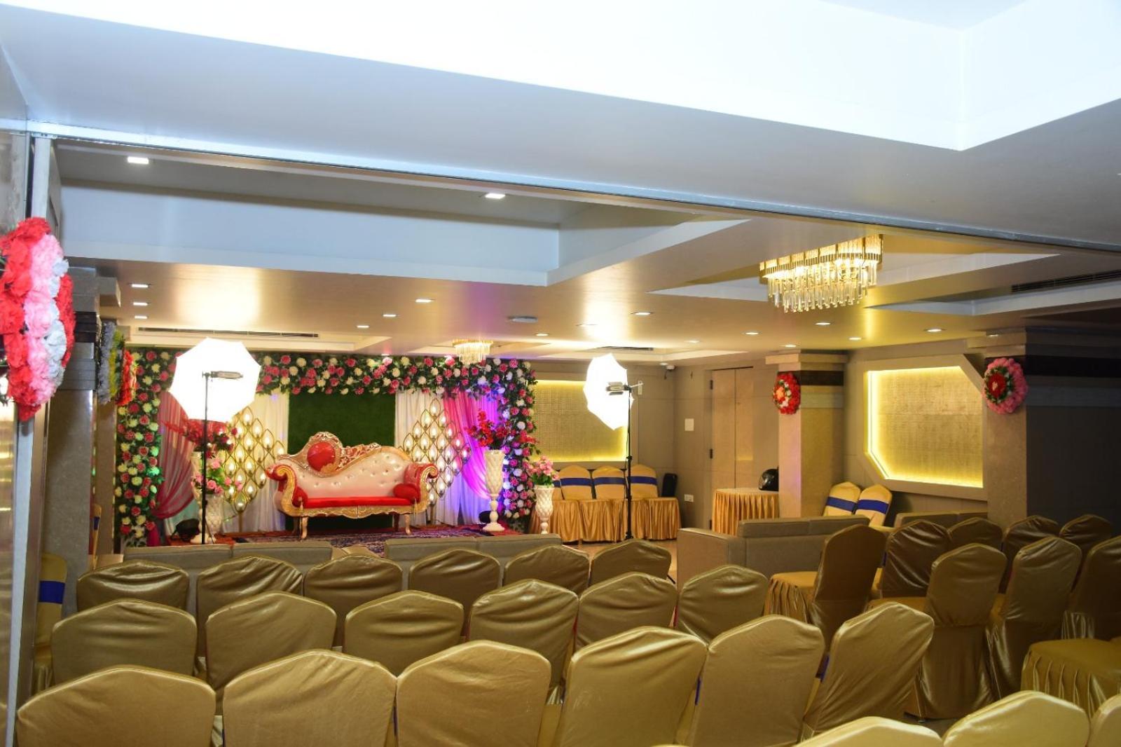 Variety Inn Patna  Luaran gambar